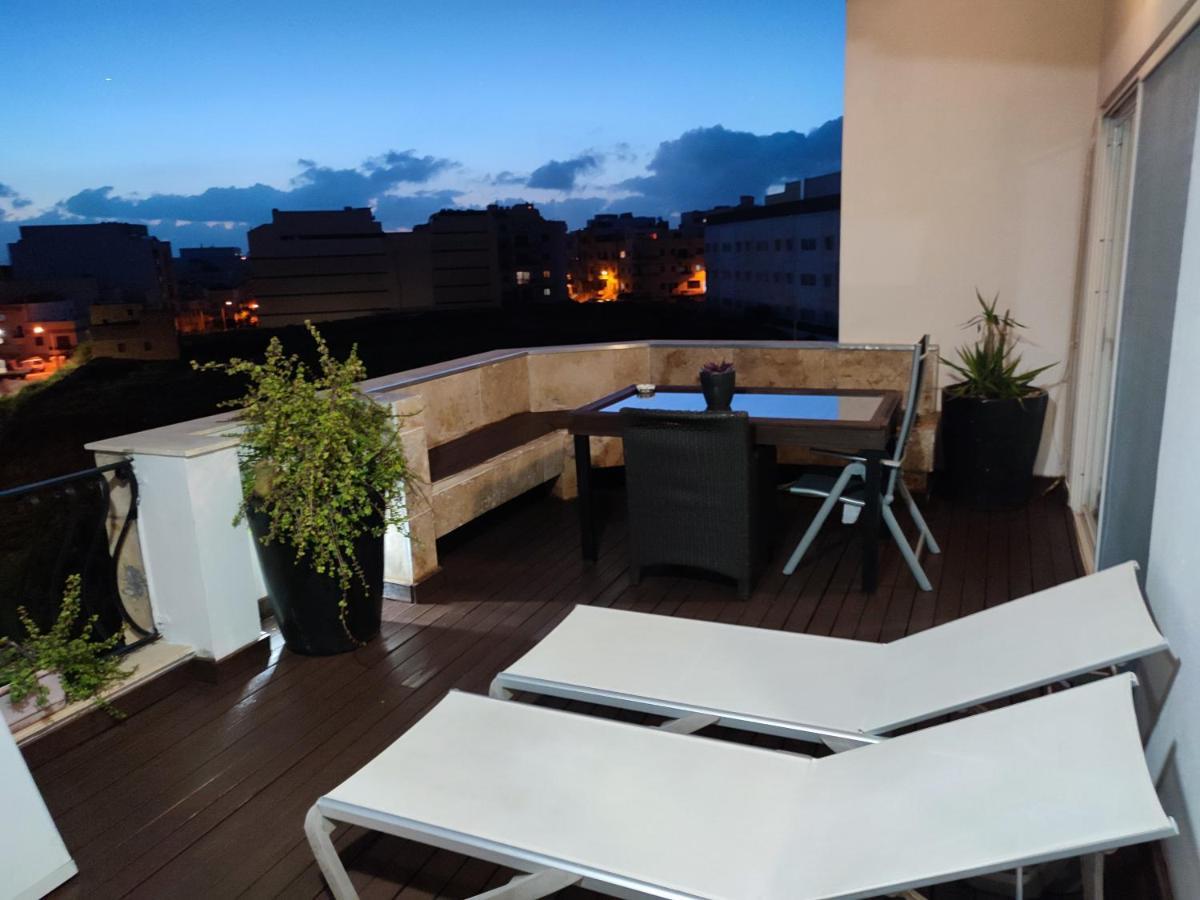 Riviera Penthouse Apartamento Marsaskala
